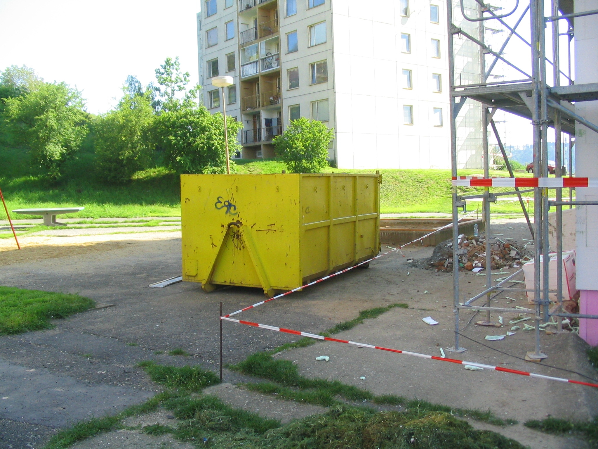 12052008 REKOSBD2008:Ta tráva ale pěkně s.....JPG