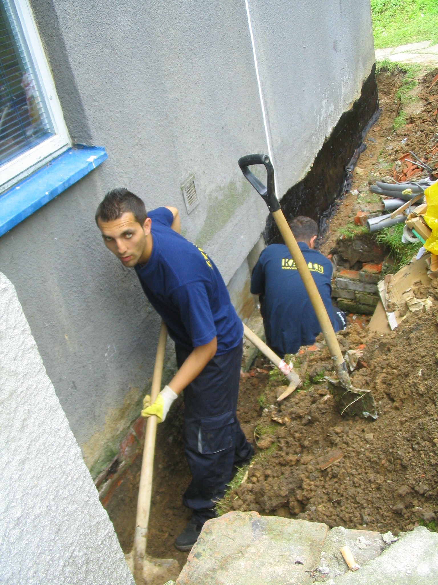 05062008  705 Tady bude anglický dvorek .JPG