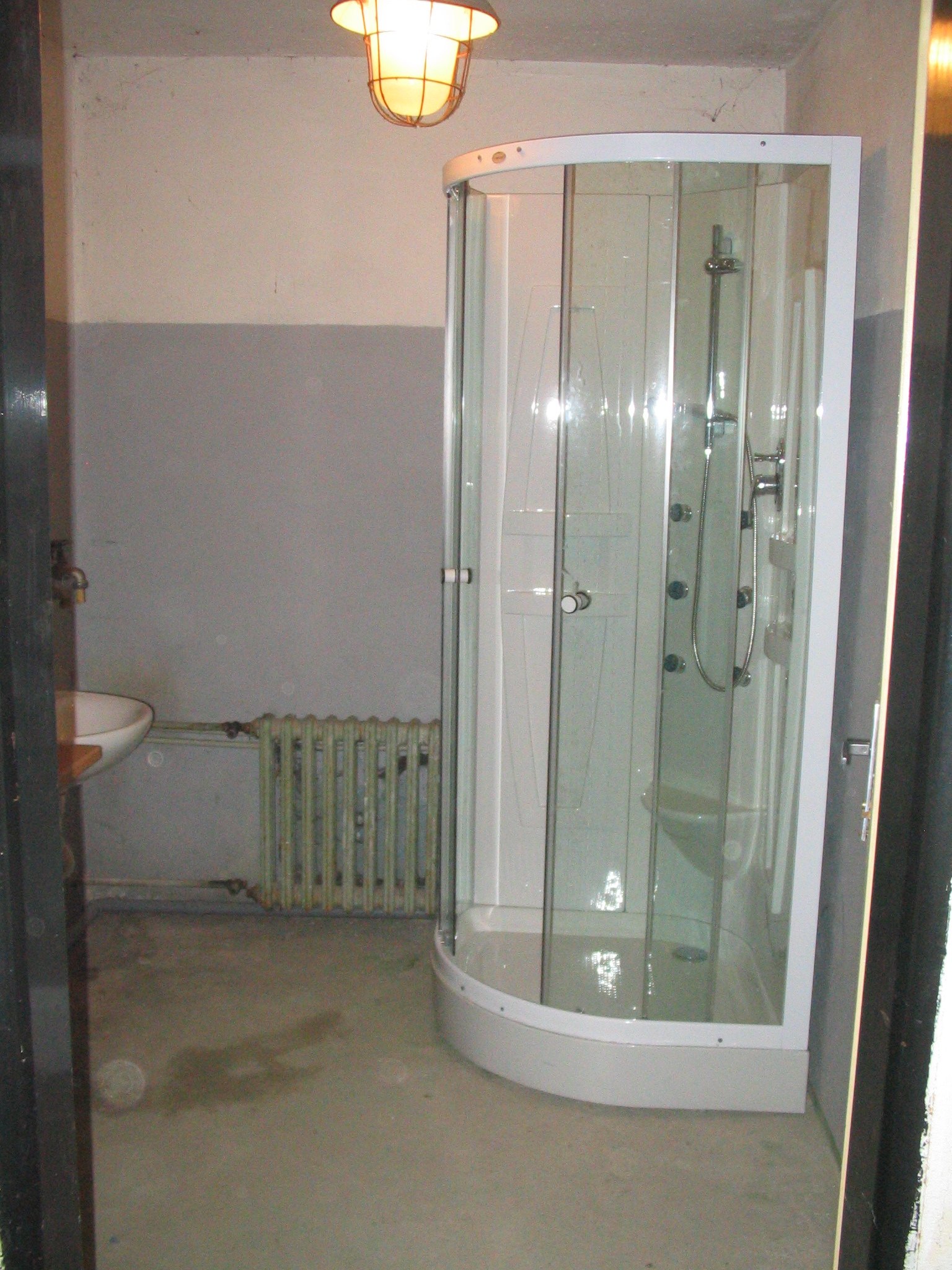 27052008 705 Náhradní umývárna.JPG