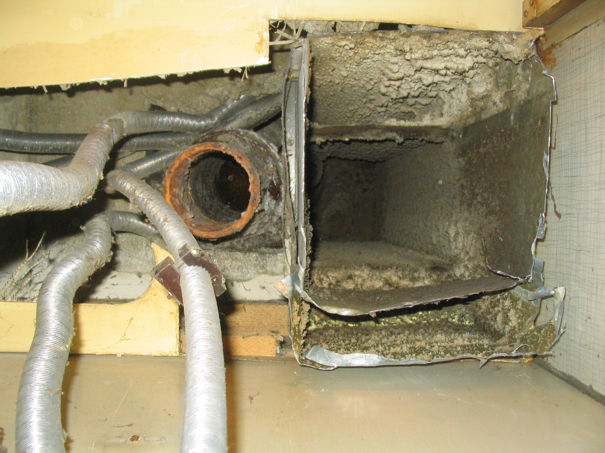 27052008 705 ZTI Pohled nahoru.JPG