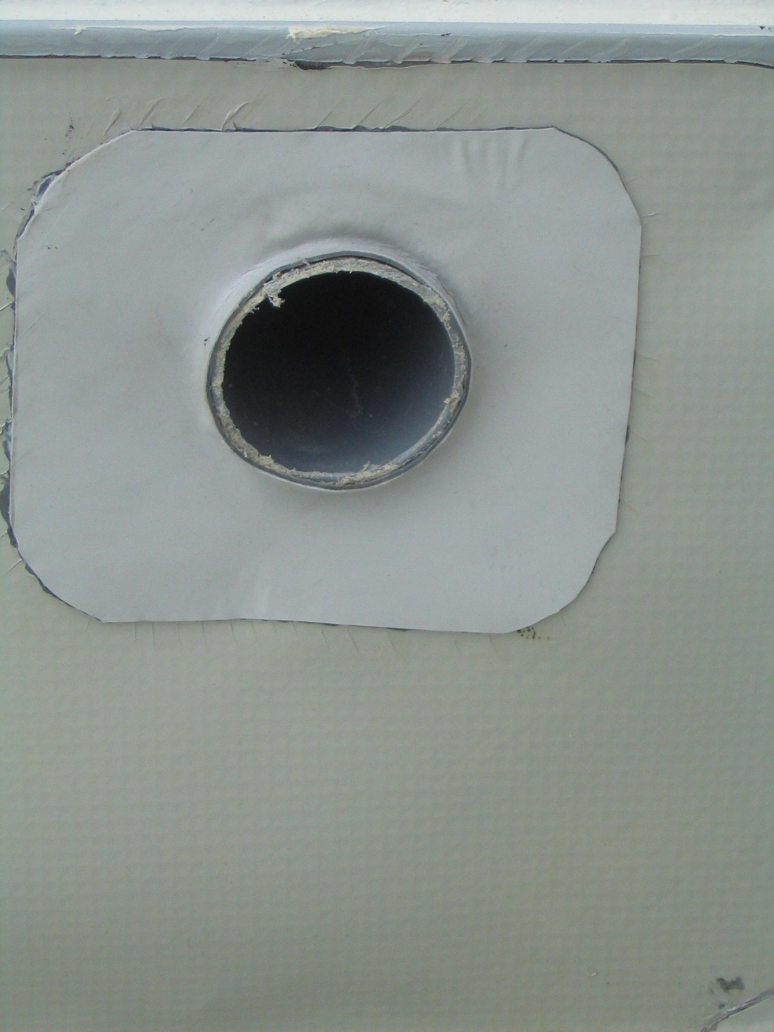 11062008 Domeček pro rorýsi.jpg