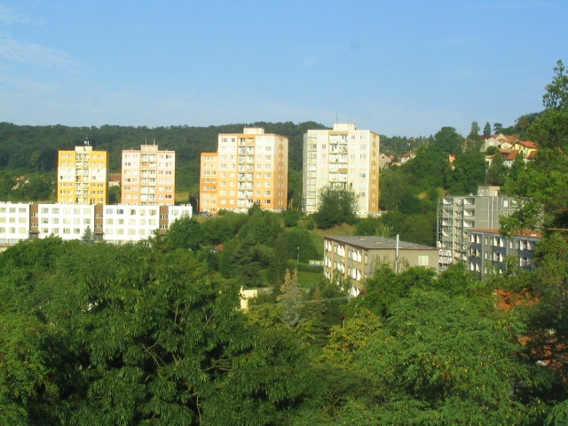 0408_062008 Pohled na sídliště z Kameníčku 1